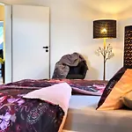Am Schloss Kaltenberg Nahe Ammersee アパート