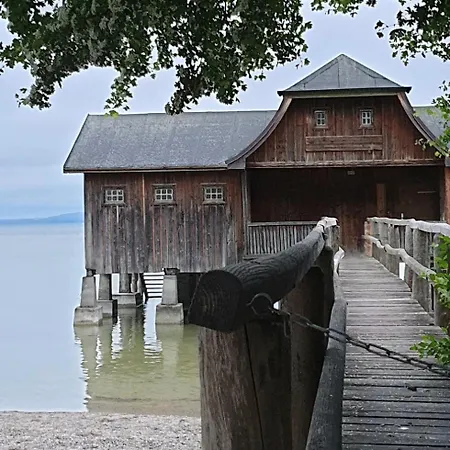 Am Schloss Kaltenberg Nahe Ammersee * גלטנדורף