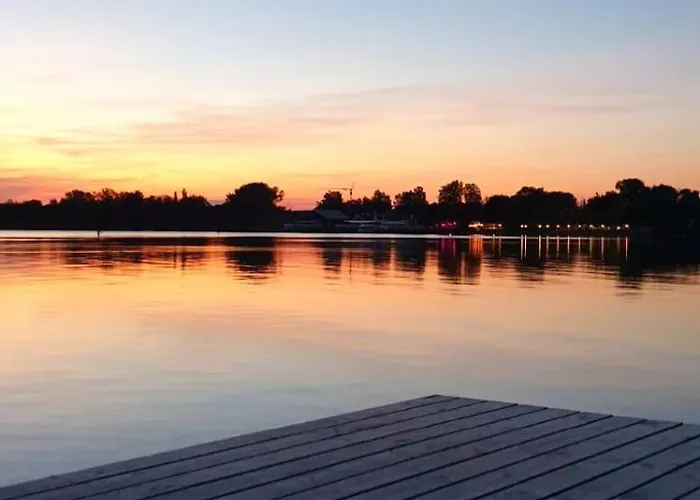 Am Schloss Kaltenberg Nahe Ammersee Geltendorf